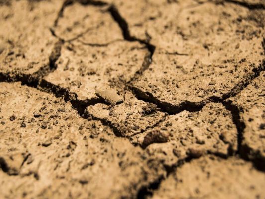 Expert sécheresse X pages par ville à 100 km autour d'Aix